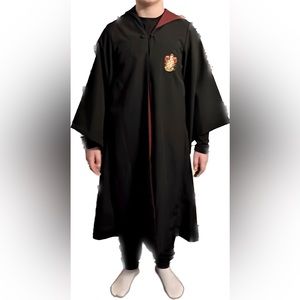 The Wizarding World of Harry Potter Gryffindor Robe XXS